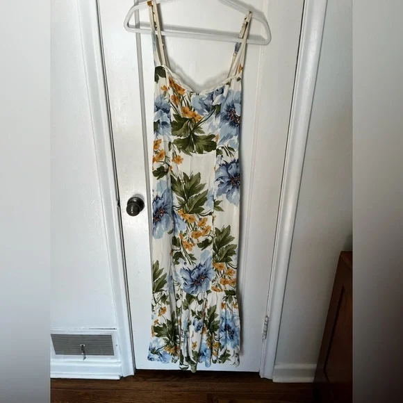 Reformation Irisa Dress - Botanist - Picture 2 of 10